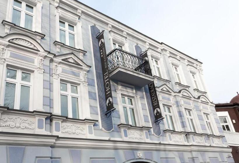 ホテル Pod Ratuszem