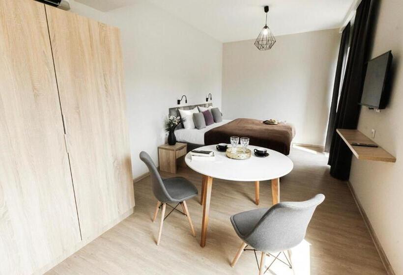 בית מלון כפרי Pogoria Residence