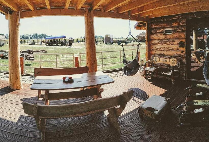 ホテル Rancho Zapotoczny