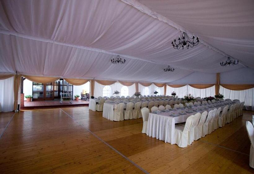 فندق Restauracja Cztery Pory Roku