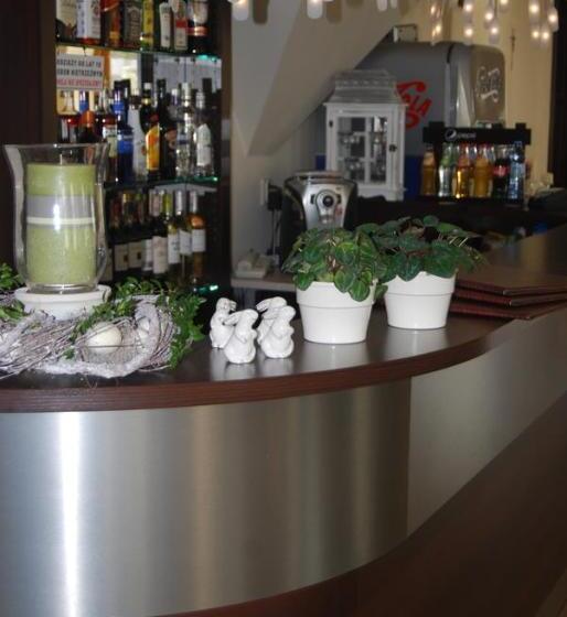 فندق Restauracja Cztery Pory Roku