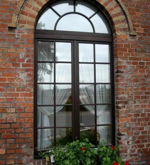 酒店 Restauracja Varia