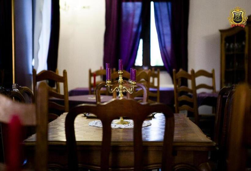 فندق Rezydencja Bakamus