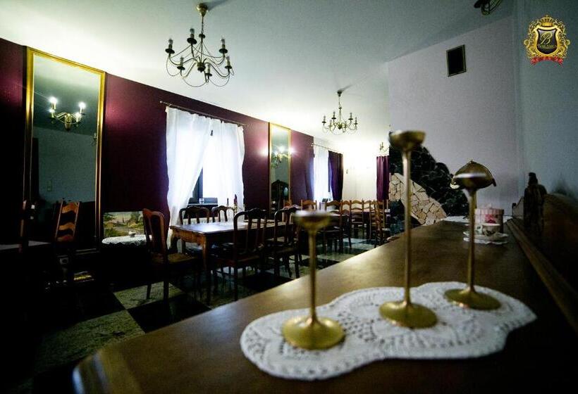 فندق Rezydencja Bakamus