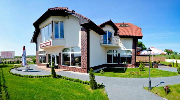 בית מלון כפרי Rezydencja Lux