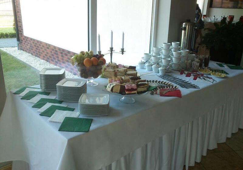 בית מלון כפרי Rezydencja Lux