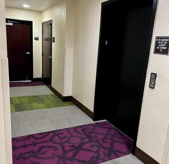 Отель Scottish Inns Killeen Near Fort Cavazos