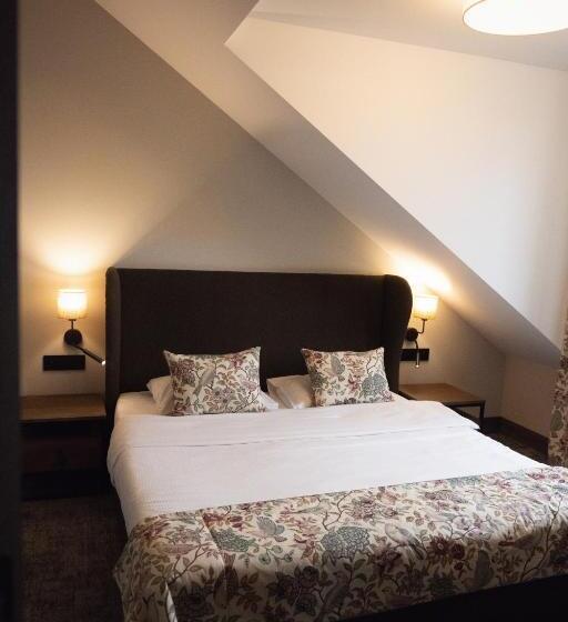 בית מלון כפרי Sielanka Nad Pilicą