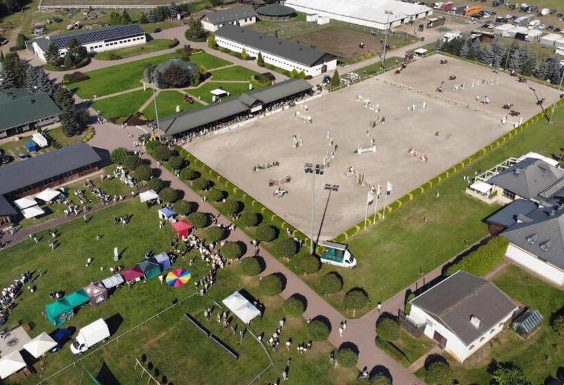 בית מלון כפרי Sielanka Nad Pilicą