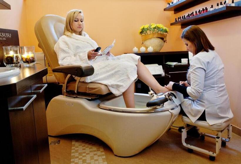 هتل Spa Budowlani