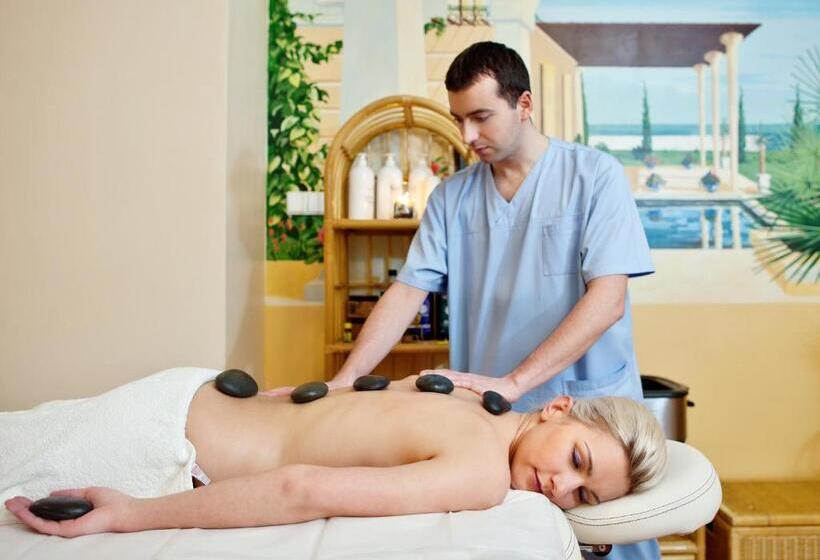 هتل Spa Budowlani