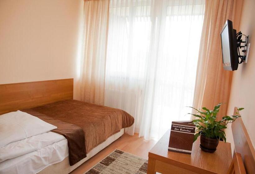 هتل Spa Budowlani