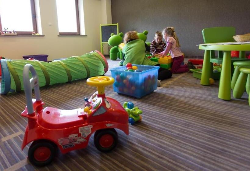 ホテル & Spa Czarny Groń