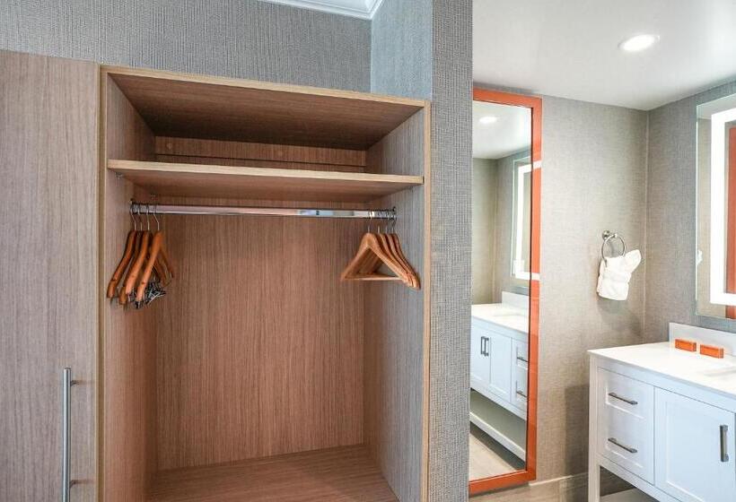 בית מלון כפרי Spray Beach