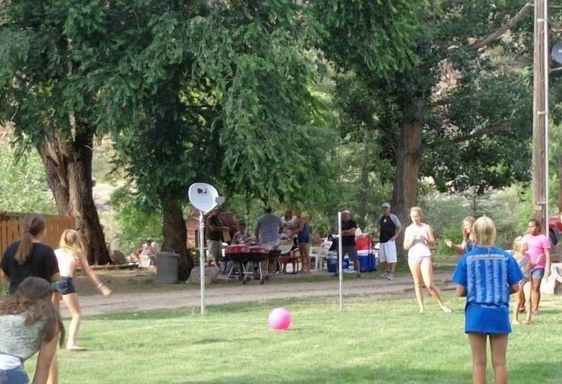 酒店 Stoney River Lodge