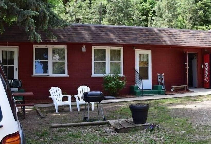 فندق Stoney River Lodge