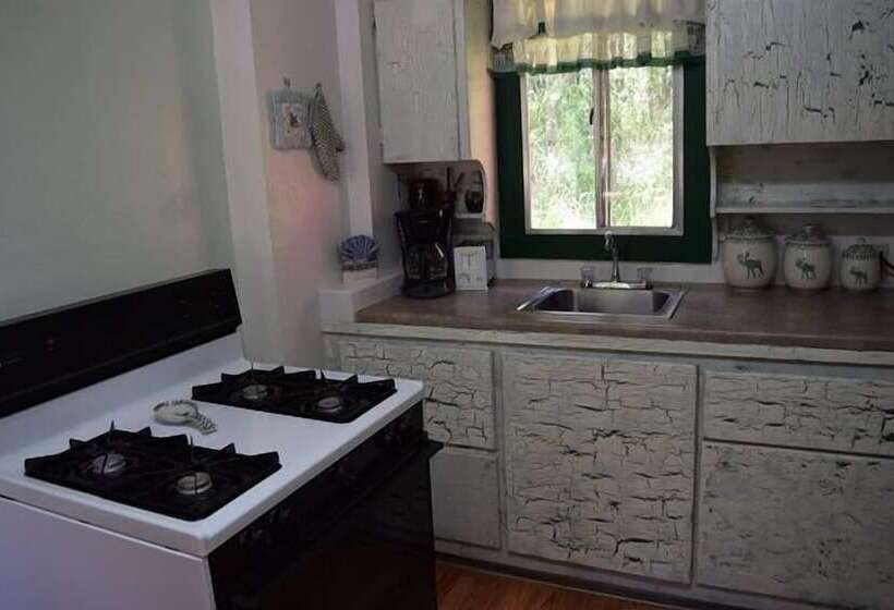 酒店 Stoney River Lodge