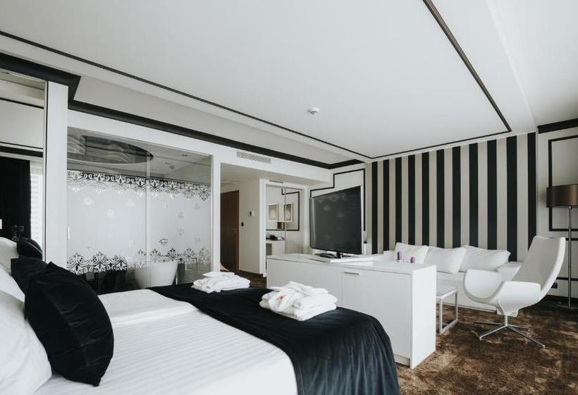 ホテル Sułkowski Conference Resort