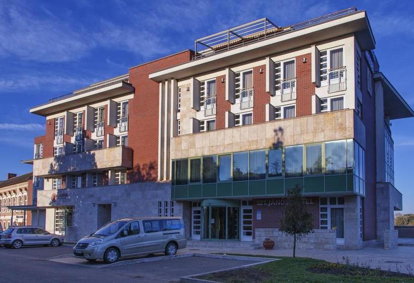 Отель Szent János