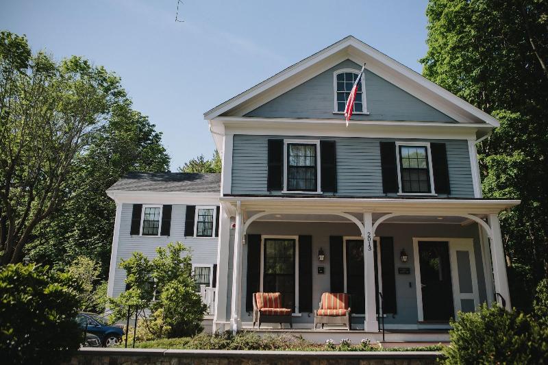 فندق The Inn At Hastings Park, Relais & Chateaux