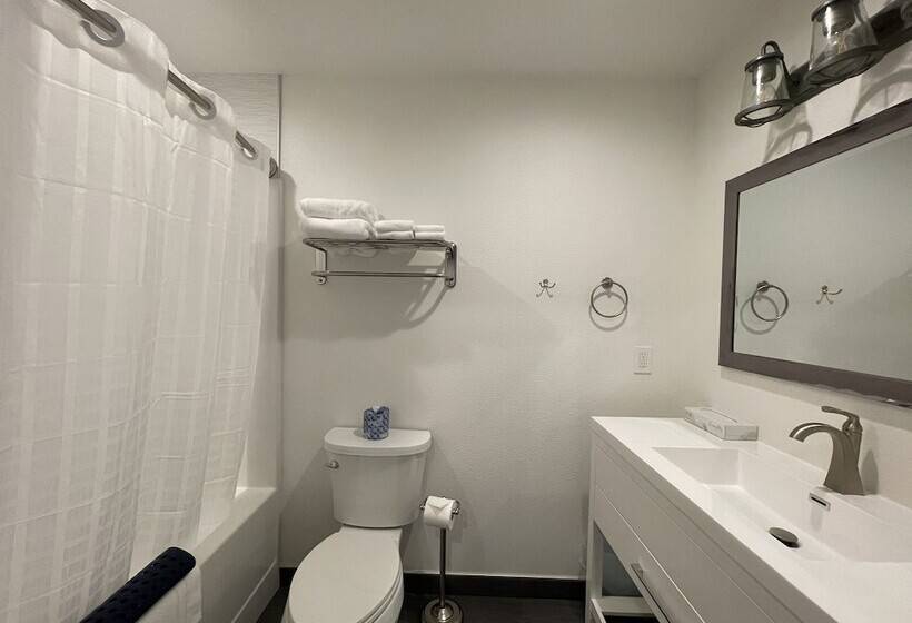 فندق The Inn At Old Town