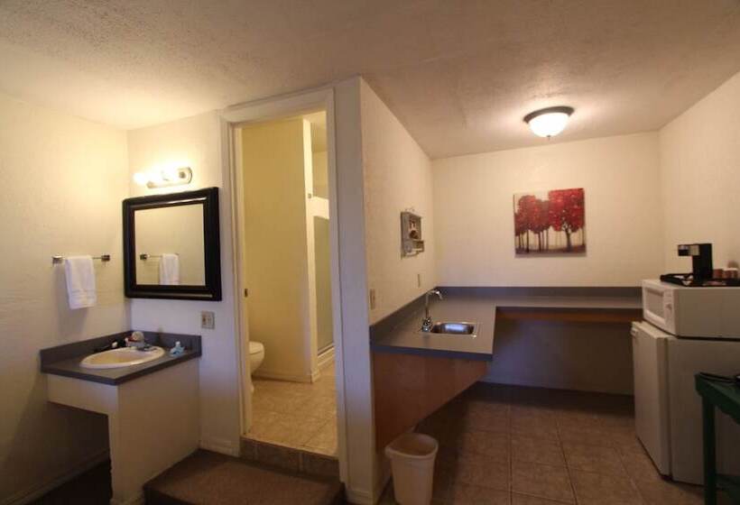 فندق The Inn At Old Town