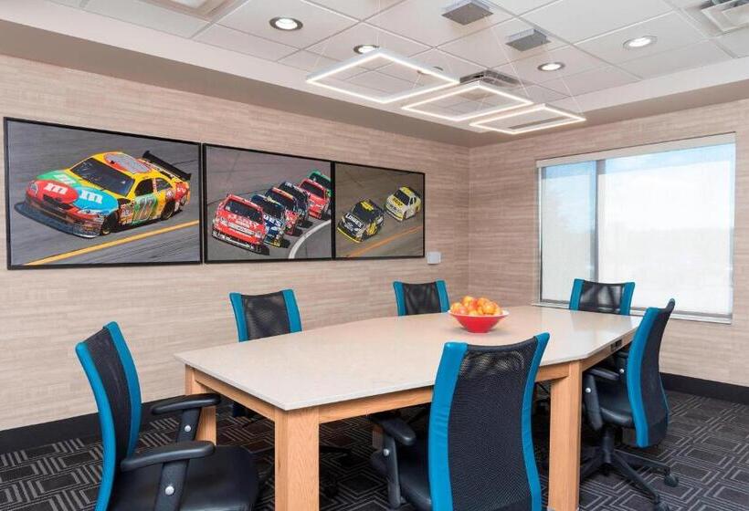 בית מלון כפרי Towneplace Suites By Marriott Ontario Mansfield