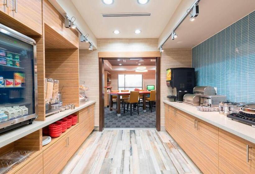 בית מלון כפרי Towneplace Suites By Marriott Ontario Mansfield