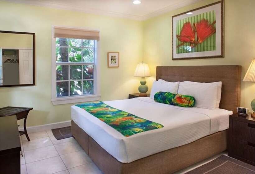 فندق Travelers Palm