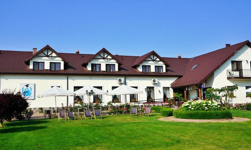 ホテル U Sarnowskich