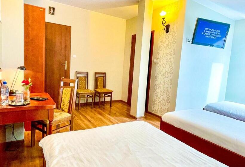 ホテル U Sarnowskich