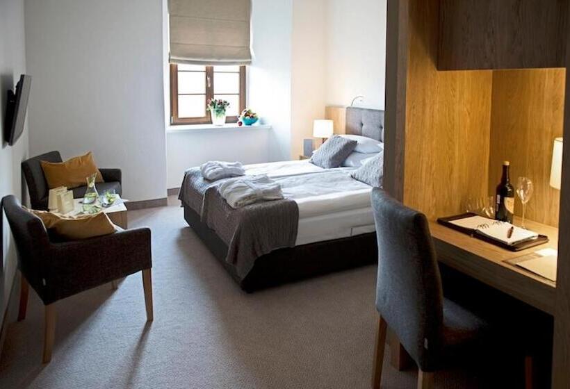 בית מלון כפרי Uroczysko Siedmiu Stawow