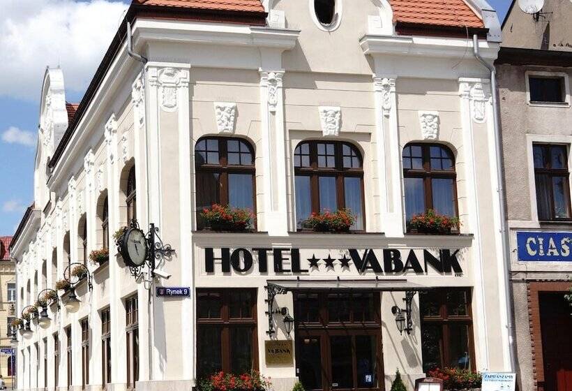 בית מלון כפרי Vabank