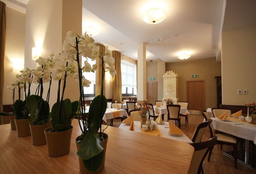 בית מלון כפרי Vabank