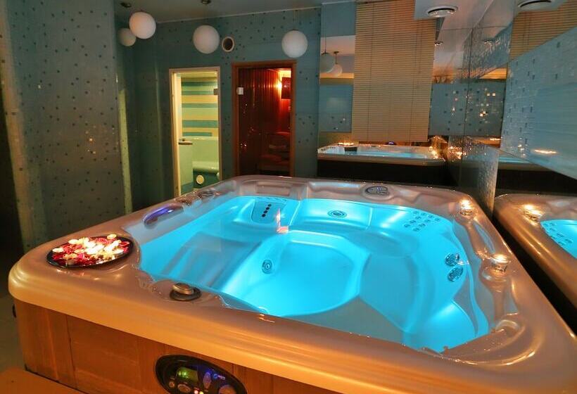 ホテル Vesta Centrum Konferencyjno Wypoczynkowe