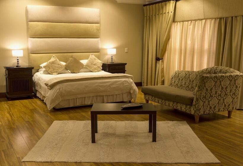 Отель Villa Amanzi Boutique Guest House