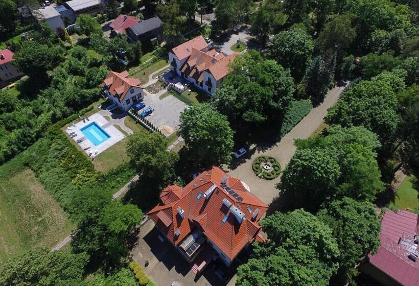 هتل Villa Aurelia