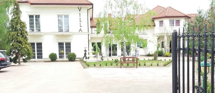 هتل Villa Hubertus Kutno