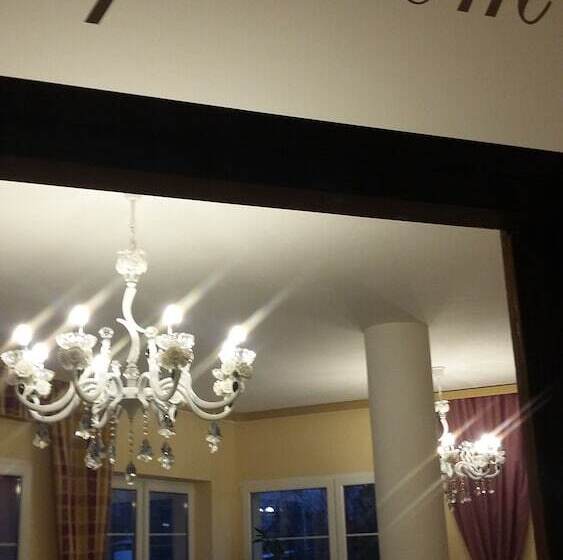 هتل Villa Hubertus Kutno