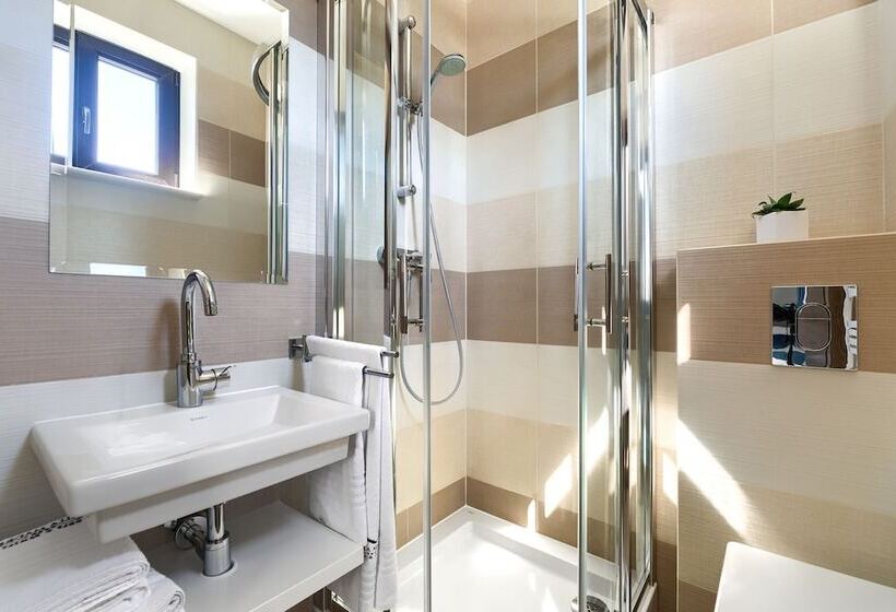 ホテル Villa Madre Golf & Family