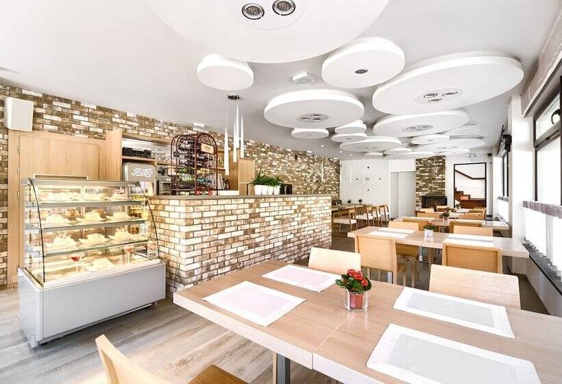 ホテル Villa Madre Golf & Family