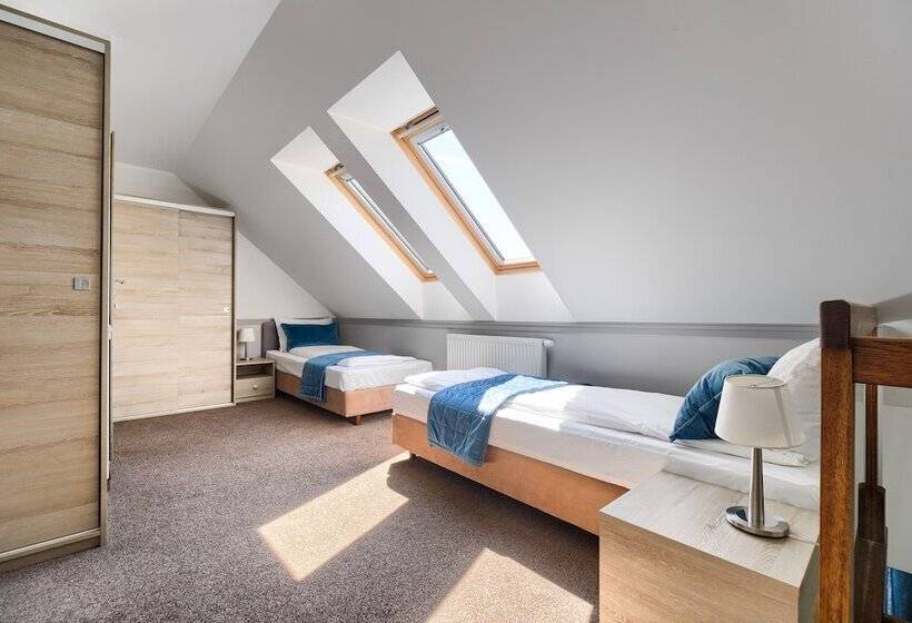 ホテル Villa Madre Golf & Family