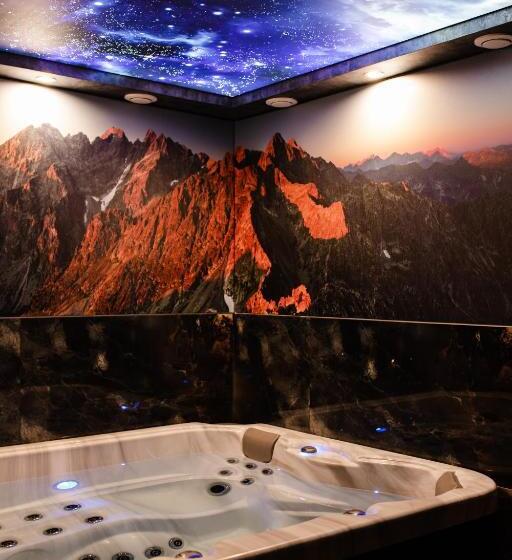 هتل Villa Magnat Spa, Jacuzzi, Sauna, Tężnia Solankowa