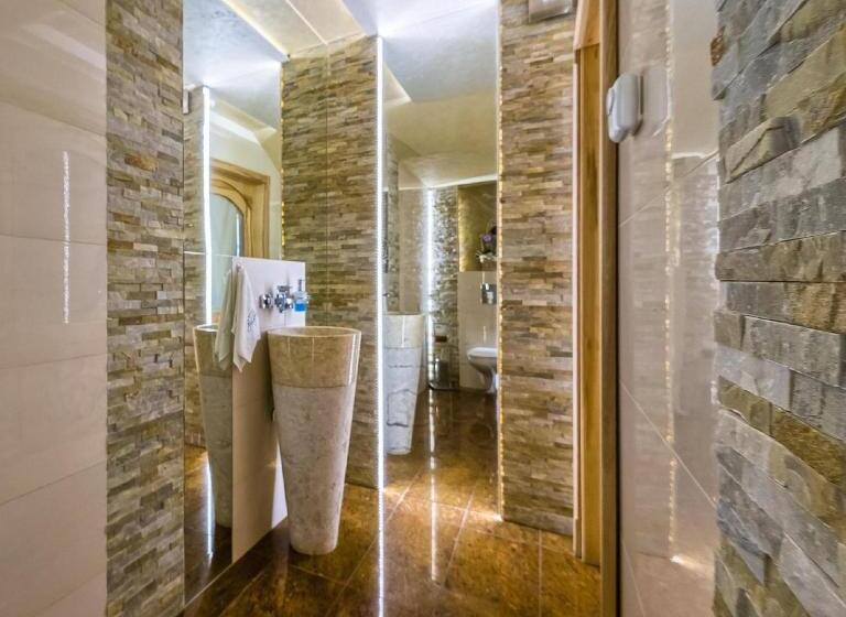 هتل Villa Magnat Spa, Jacuzzi, Sauna, Tężnia Solankowa