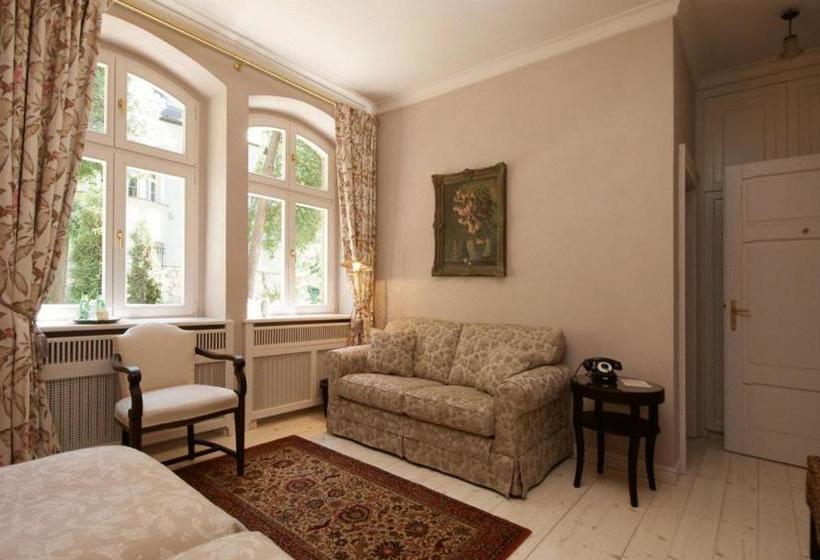 בית מלון כפרי Villa Titina