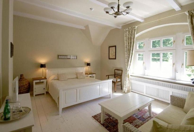 בית מלון כפרי Villa Titina