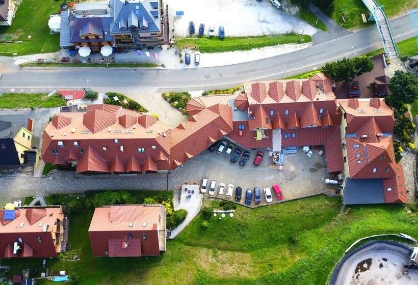 בית מלון כפרי Vital&spa Resort Szarotka