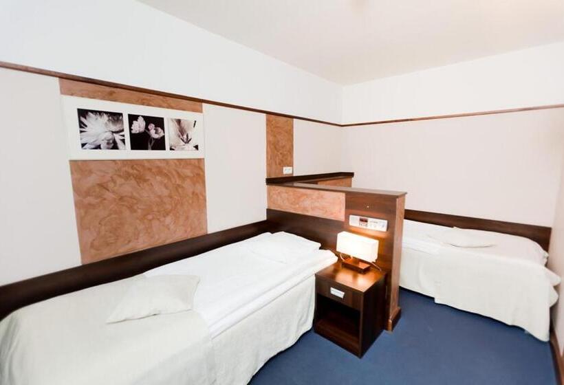 בית מלון כפרי Vital&spa Resort Szarotka