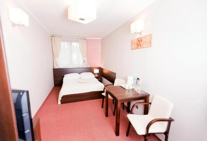 בית מלון כפרי Vital&spa Resort Szarotka