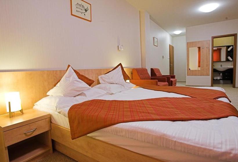 فندق Völgyikút Ház